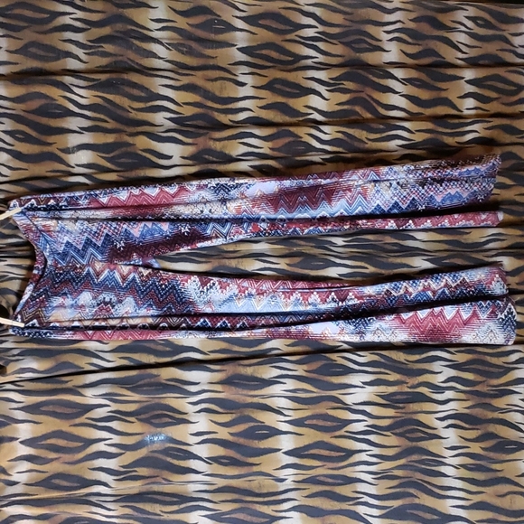 Funky Soft Flair Booty Pants - Picture 7 of 9